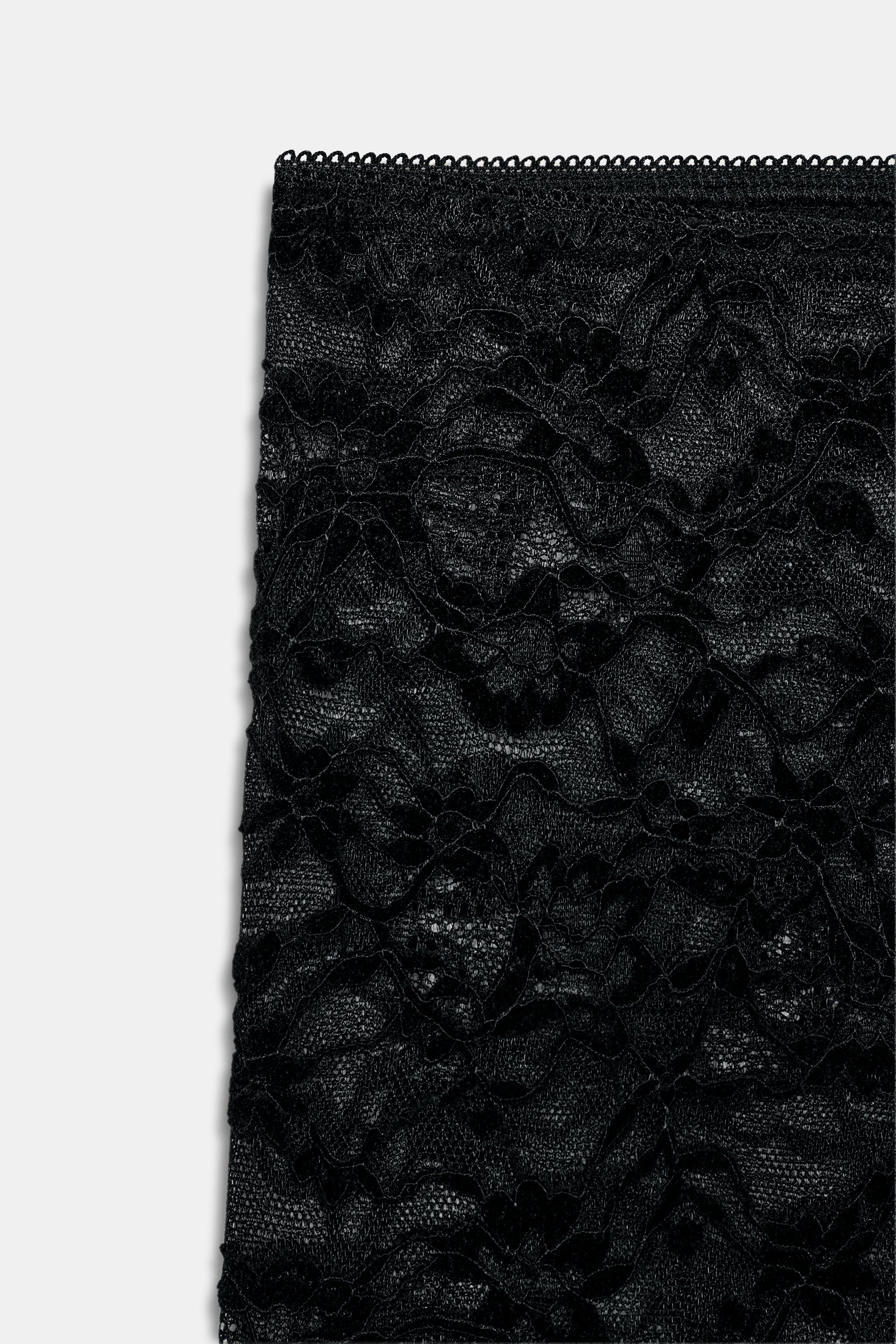 LEGGING CAPRI DENTELLE